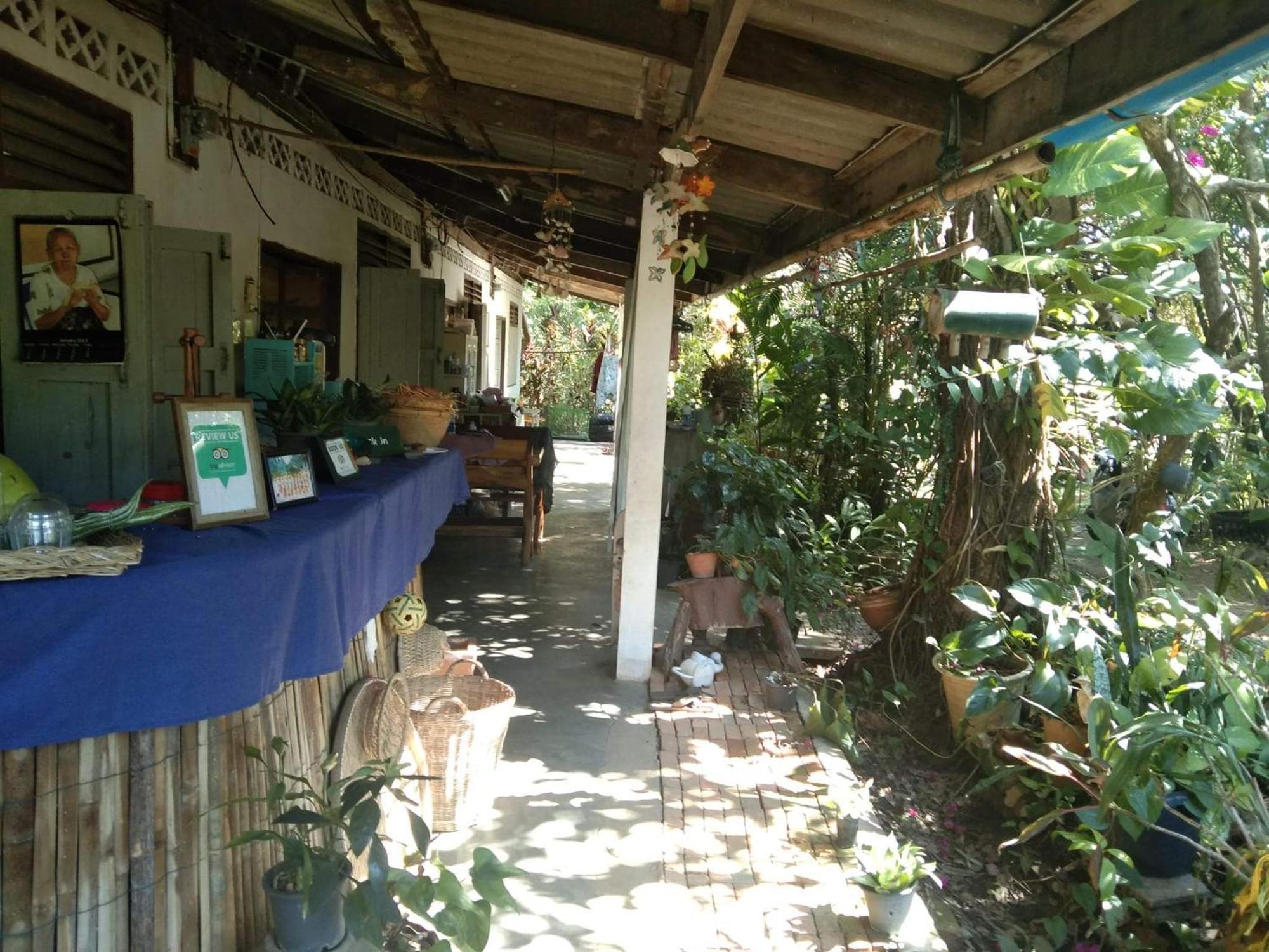 Grandma'S Home Sangkhlaburi Ngoại thất bức ảnh